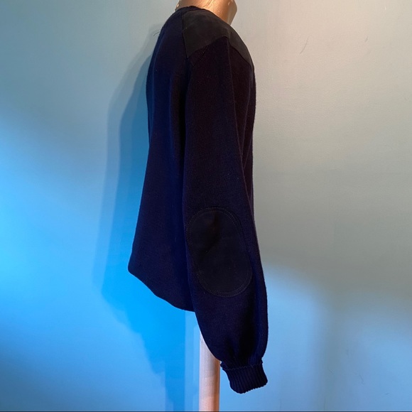 Men’s Vintage Burberry sweater - Picture 2 of 10